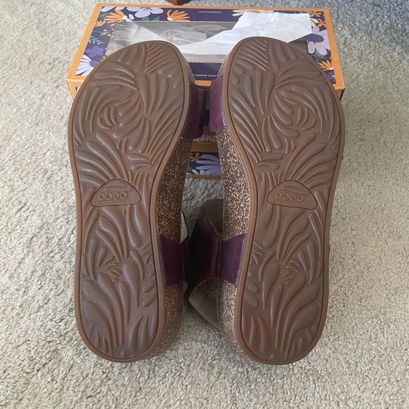 Abeo Una Purple Wedge Comfort Sandals 8 EUC - Picture 9 of 16